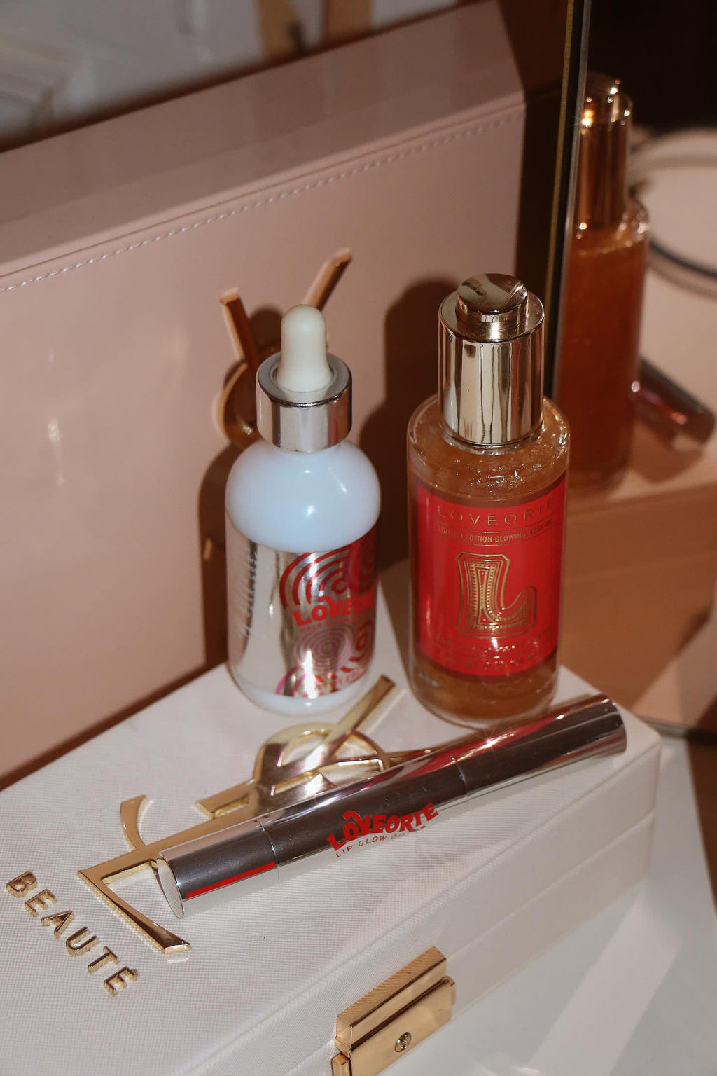 LIP GLOW OIL