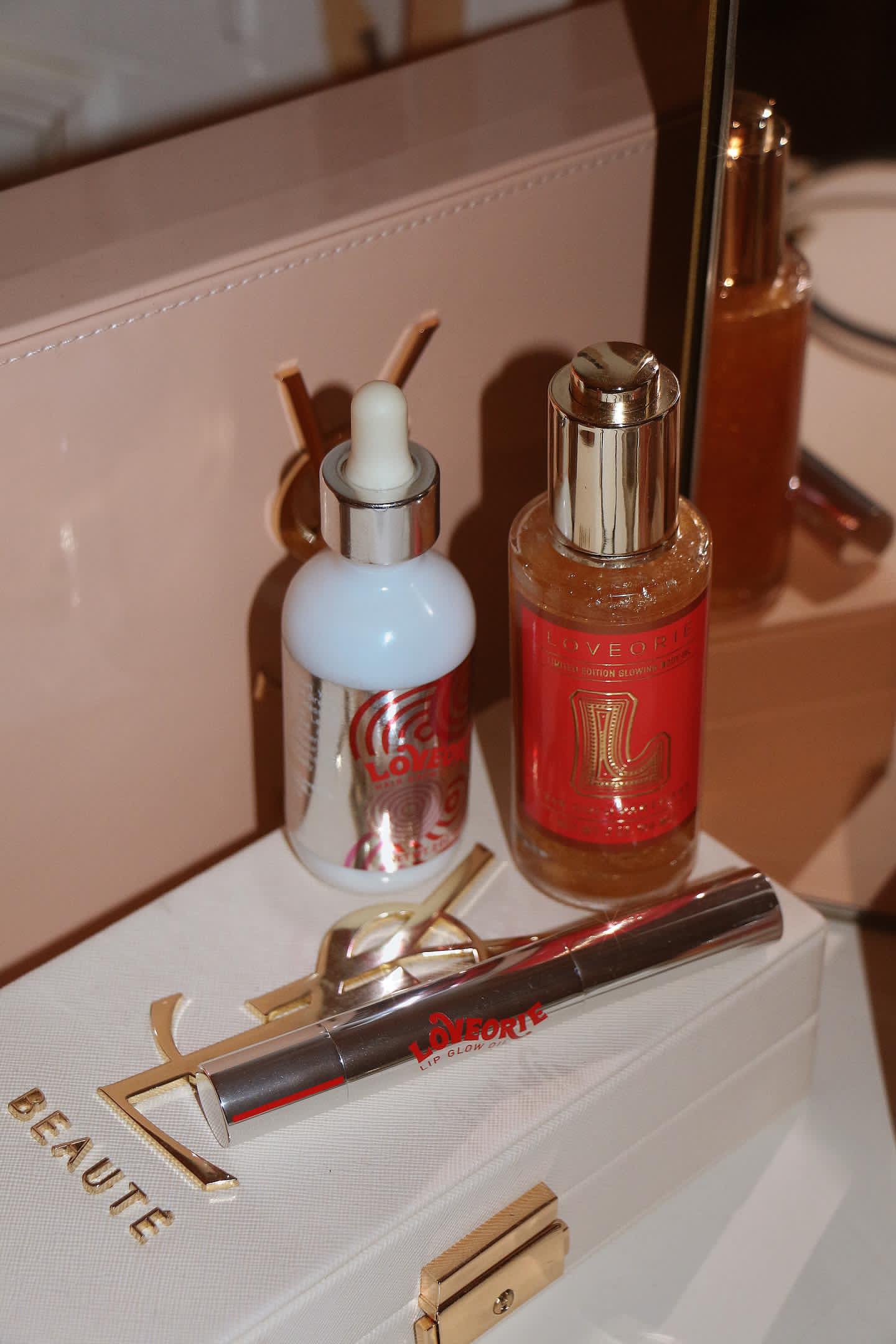 LIP GLOW OIL
